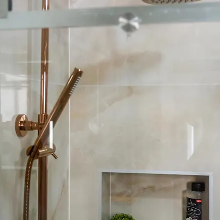 Kala-two Bedroom-terrace Apartman Sutivan